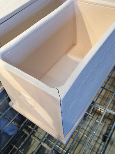 Cracked box ©2012 Sarah Regan Snavely Cracked box ©2012 Sarah Regan Snavely